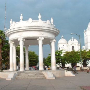 Travel Guide to the “Ciudad Vanidosa”: Ciénaga, Magdalena, Colombia